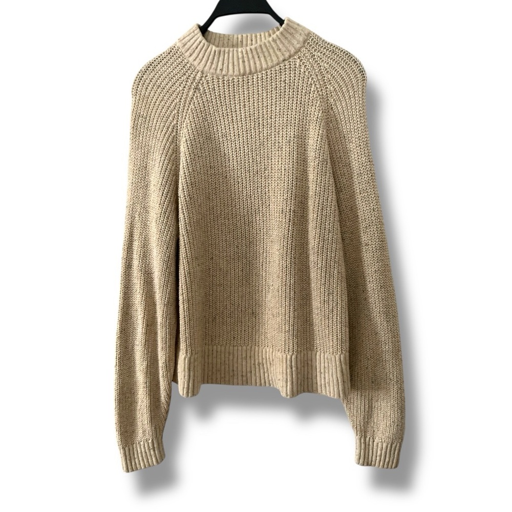 Old Navy shaker crewneck sweater - Picture 2 of 6